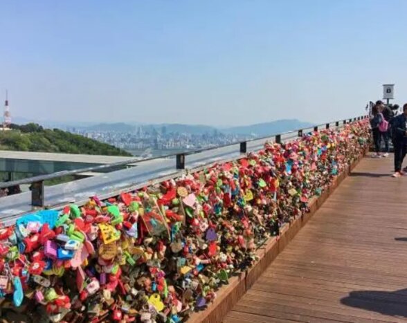 The Soul of Seoul: Hightlights of Korea's Heritage (Private)