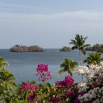 Bask in the colorful tropical paradise of Panama's Pearl Islands