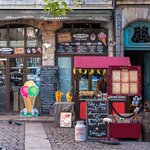 Immerse yourself in French gastronomy in Lyon, considered the country's culinary capital