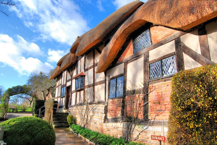 See the birthplace of Shakespeare and Anne Hathaway's famous cottage in Stratford-upon-Avon