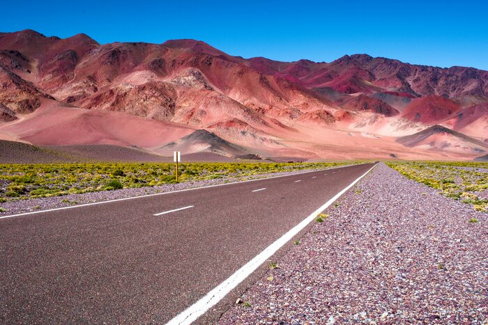 See the highlights of the Salta deserts in Argentina