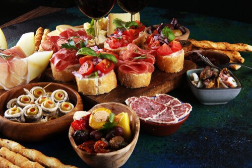 Tapas & Tradition: A Madrileño Evening