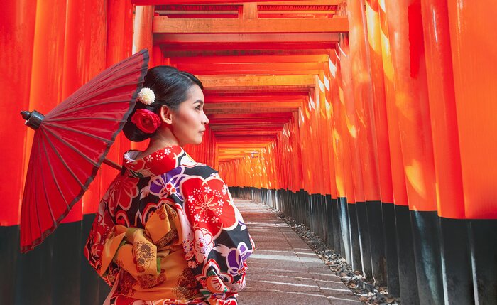 Visit the Fushimi Inari shrine in Kyoto on a 10-day adventure through Japan and South Korea