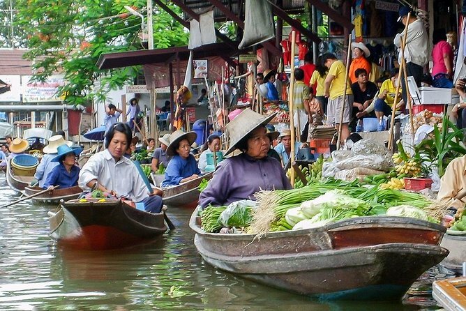 Railway market & Damnoen Saduak floating market