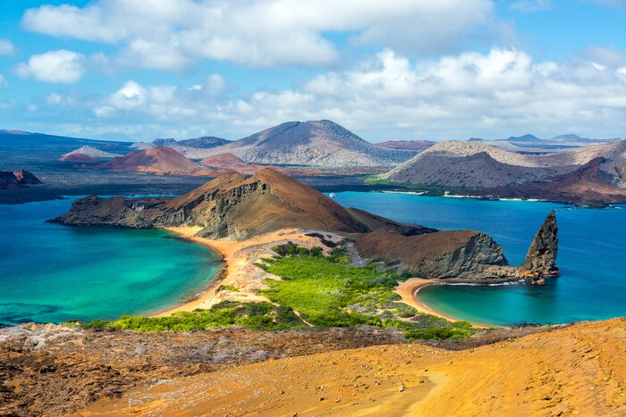 April is one of the best months for visiting the Galápagos and its Barolomé island