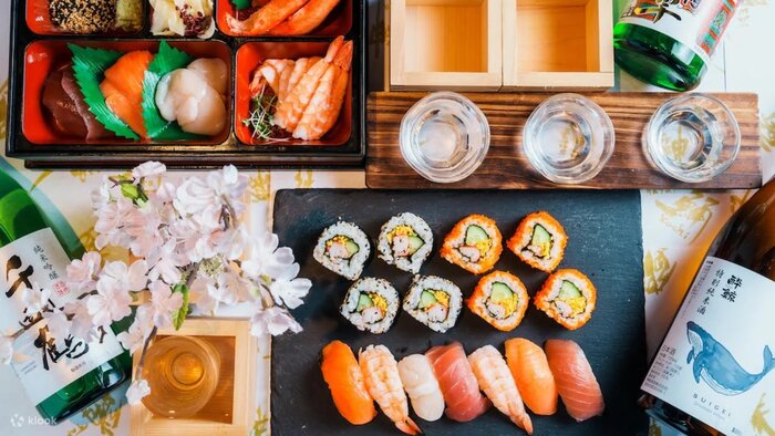 Tokyo Sushi Making Experience & Japanese Cooking Class