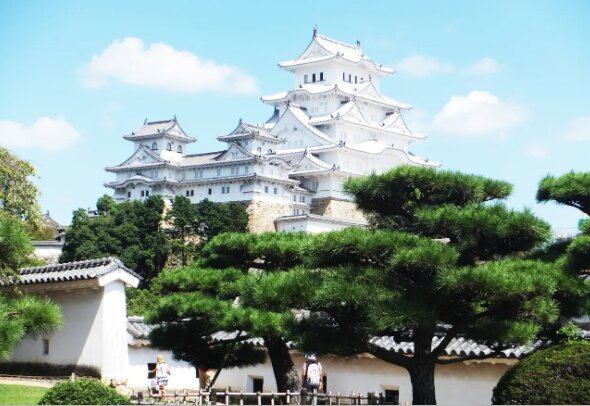 Himeji Castle & Arima Onsen & Mt. Rokko Day Tour from Osaka