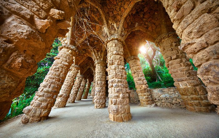 Barcelona for Kids: Gaudí’s Sagrada Familia & Park Güell