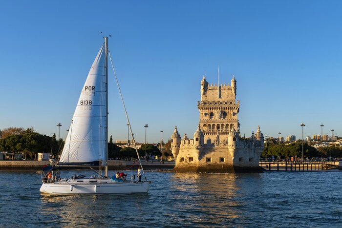Private Rio Tejo Sunset Sailing Experience