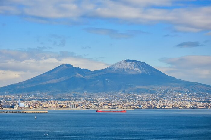 Vesuvius Volcano Adventure Guided Visit with Lunch and Wine Tasting