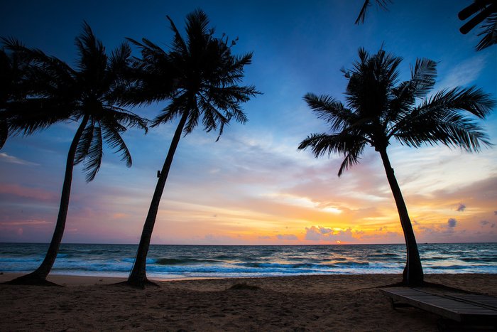 Hoian relax on the beach