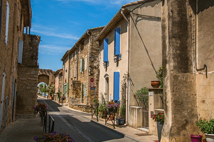 Châteauneuf du Pape Tour & Wine Tasting
