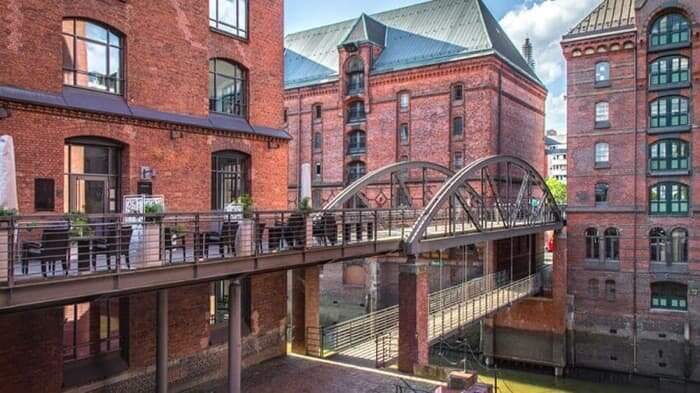 Privately Guided Hamburg City Bike Tour