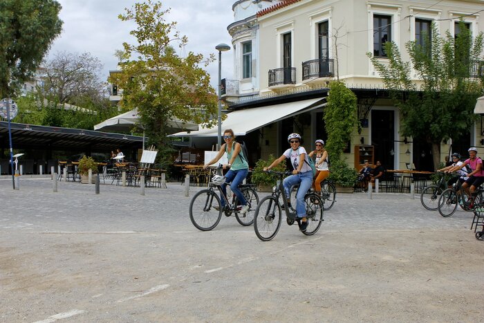Bike & Food Tasting tour - conventional bike or e-bike