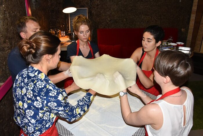 Apple Strudel & Prezel cooking class incl. dinner & music