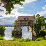 With quick access to the nearby Giverny gardens, see Vernon's medieval "Vieux-Moulin" watermill in May or June