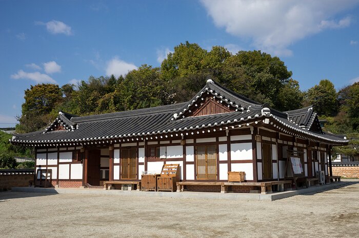 K-drama Filming Spots in Jeonju -  Jeonju Hanok Village and Gyeonggijeon