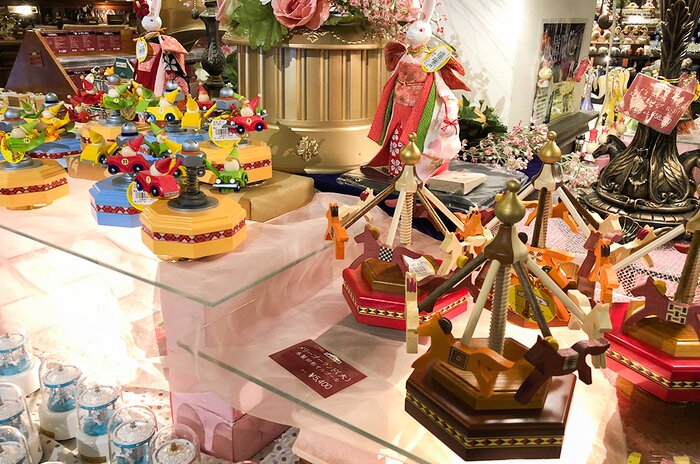 Otaru Discovery: Glass Works, Music Boxes, and Ropeway with Sapporo Olympics Museum