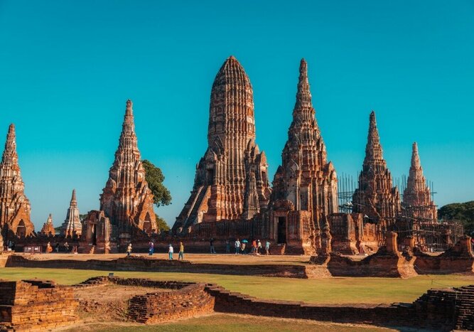 Ayutthaya: Glory Days of Old Siam