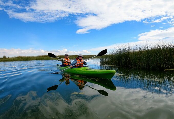 Kayaking to Uros