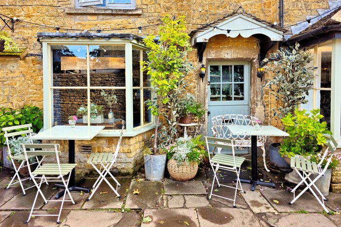 You'll find plenty of quaint cafés in the Cotswolds