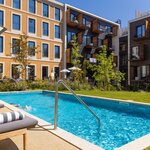 Photo courtesy of Mercure Porto Centro Aliados