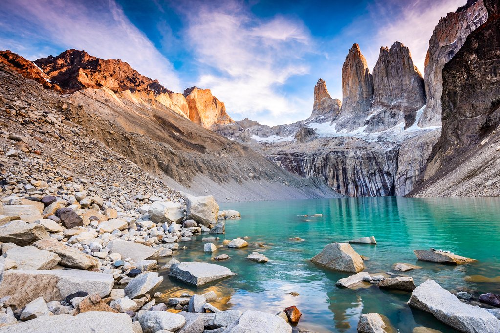 The imposing peaks of Las Torres