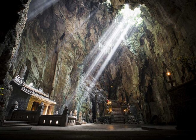 Marble Mountain - Monkey Mountain & Am Phu Cave (Morning tour)