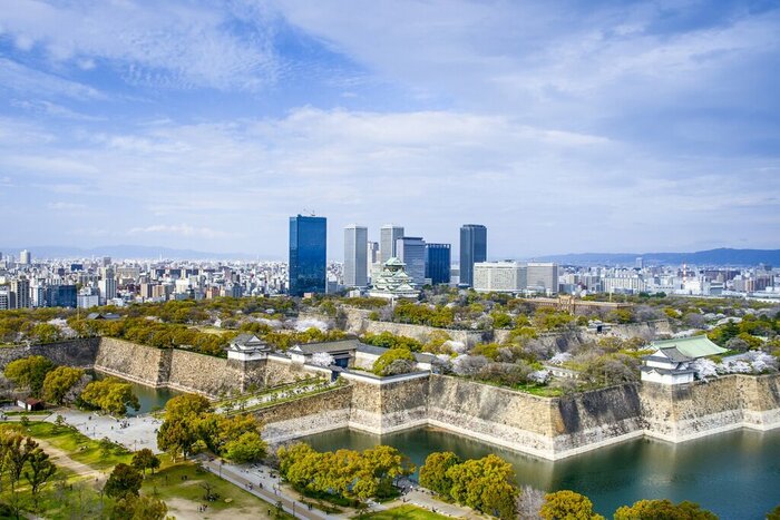 Explore Japan's traditions and culture with a visit to Osaka to see its historic landmark, the Osaka Castle