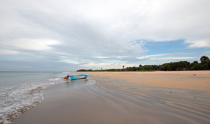 Temples & Beaches in Trincomalee