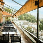 Family-friendly hotels in Granada (Photo courtesy of Hotel Alhambra Palace)