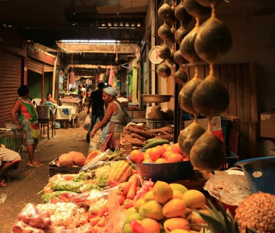 Private Cooking Class and Lunch (with Bazurto Market)