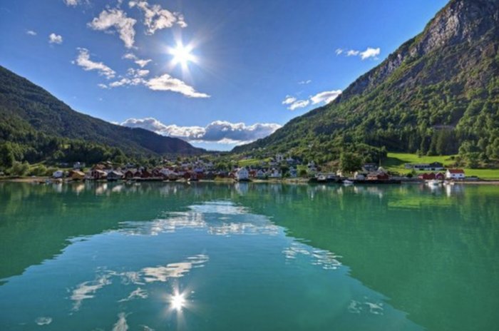 Tailor-Made Activity on Lustrafjorden 