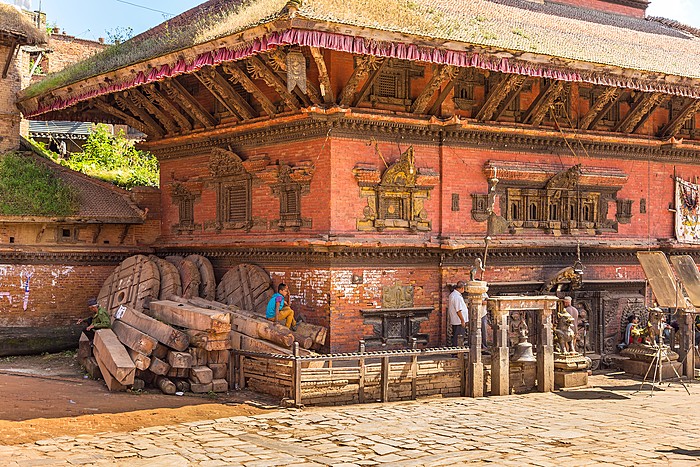 Free Day and Evening Trek Briefing