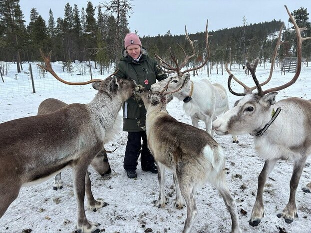 Reindeer Herders Wife Day