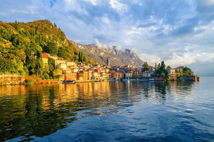 Lake Como Guided Visit (Varenna, Bellagio and Villa Melzi Gardens)
