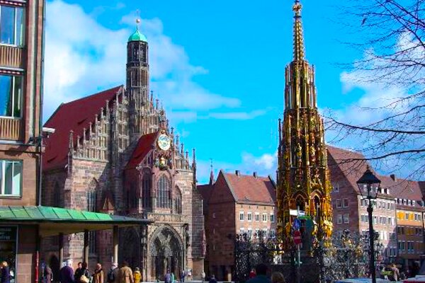 A Comprehensive Private Tour of  Nuremberg: WW2 History and Old Town