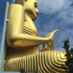 Gold Buddha, Danbulla | Photo taken by Sylvanna C