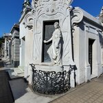 Recoleta Cemetary | Photo taken by LYNNETTE Y