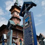 Sapanta happy cemetery | Photo taken by ronald d