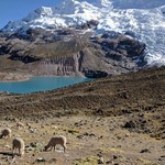 Glacial lake in front of Ausungate | Photo taken by Mark F