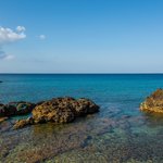 Crystal clear waterfront of Naxos | Photo taken by David B