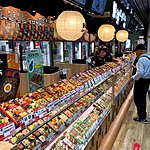 Shopping for lunch | Photo taken by Joost S