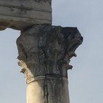 Example of a Corinthian Column | Photo taken by Vickie B