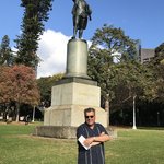 Cook’s statue | Photo taken by Alfredo H