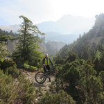 Road to Kalopani | Photo taken by david b