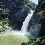 Dunhinda Falls | Photo taken by Andrew H