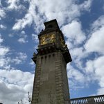 Clock Tower- Cliveden House | Photo taken by Steven Lee J