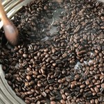 Roasting coffee On Salkantay  | Photo taken by Janice H