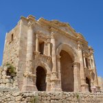 There are some well-preserved Roman ruins with temples, colonnade-lined walkways, and an amphitheater in Jerash.  This structure is the Great Temple of Zeus. | Photo taken by Rich W